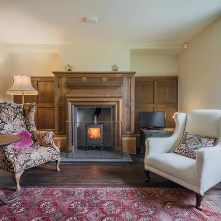 Дом отдыха 5 Bed In Witherslack Sz281